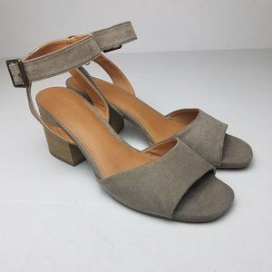 Universal Thread Microsuede Ankle Strap Heel 10